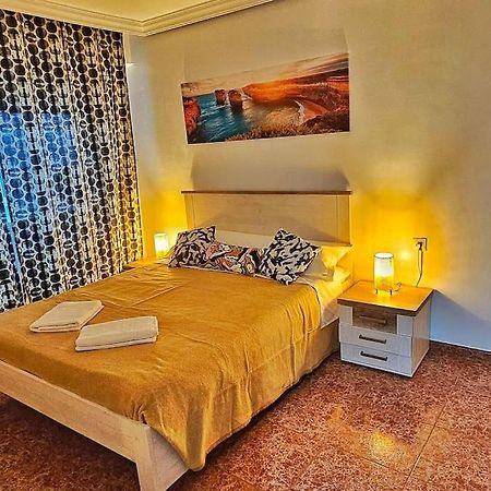 La Que Frao Home Málaga Eksteriør bilde