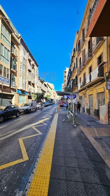 La Que Frao Home Málaga Eksteriør bilde